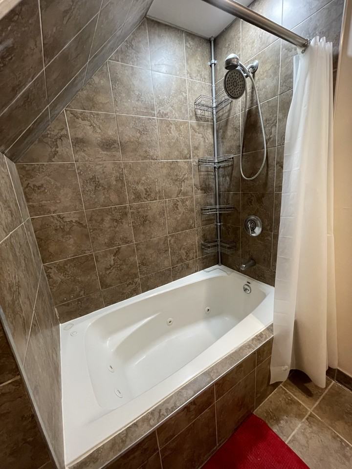 74 Sharon St #72 - Photo 4 of 18