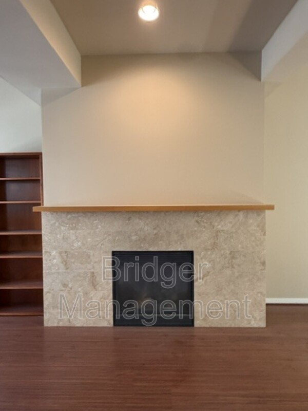 1420 Nw 20th Ave - Photo 4 of 16