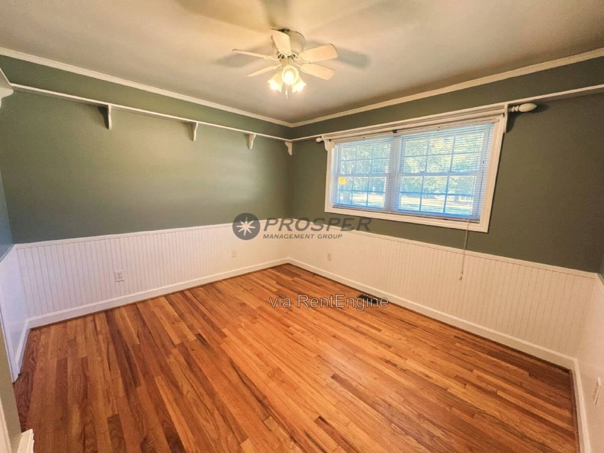 318 3 Bridges Rd - Photo 3 of 16