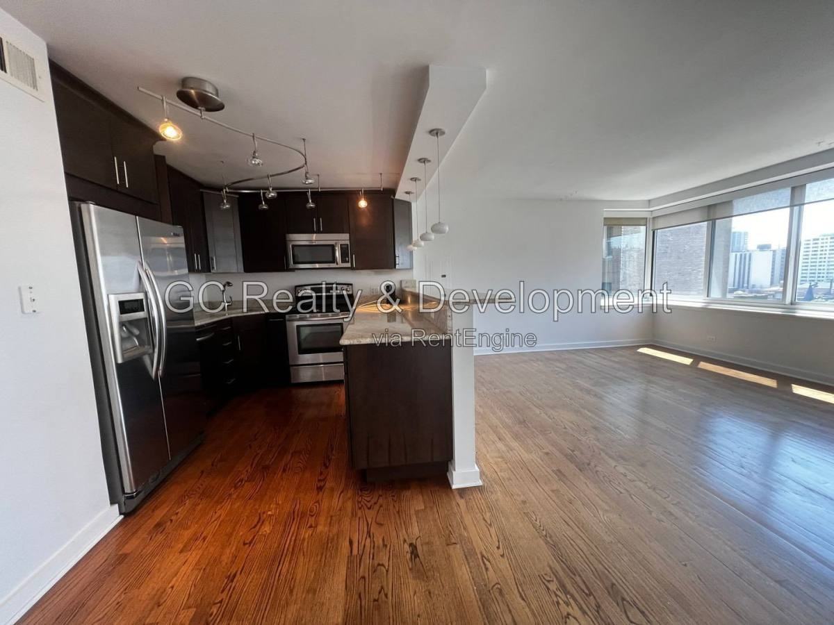 1440 N Lake Shore Dr #12B - Photo 2 of 10
