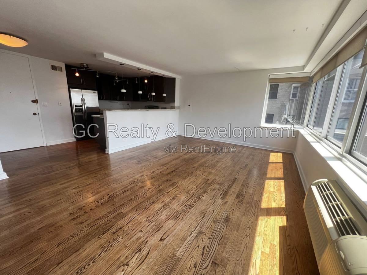 1440 N Lake Shore Dr #12B - Photo 5 of 10