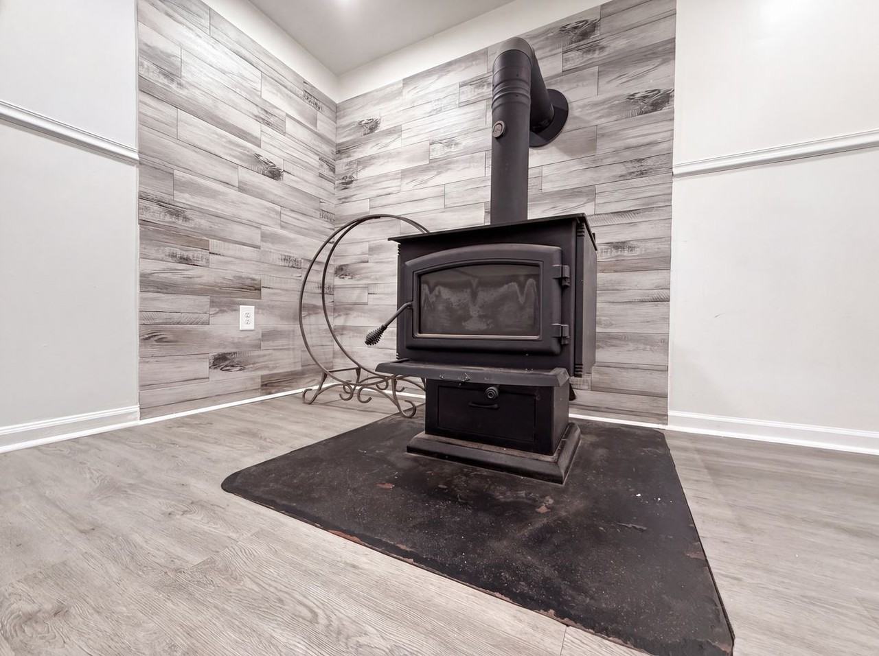 278 Apache Dr #NA - Photo 2 of 18