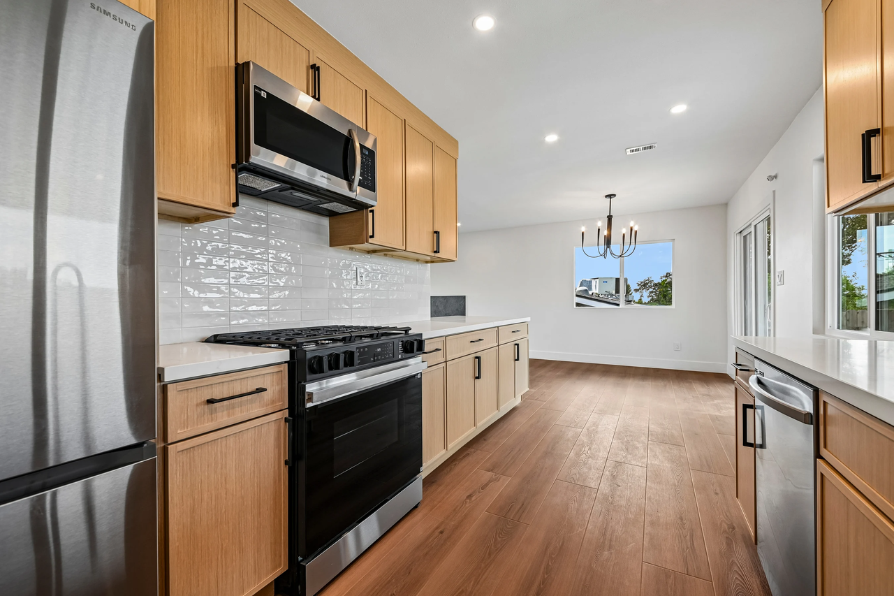 1458 N Avenue 57 #NA - Photo 5 of 17