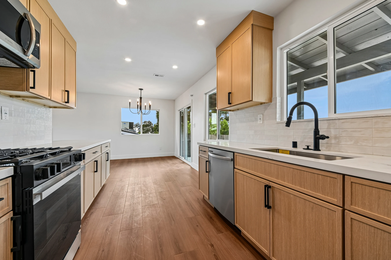 1458 N Avenue 57 #NA - Photo 6 of 17