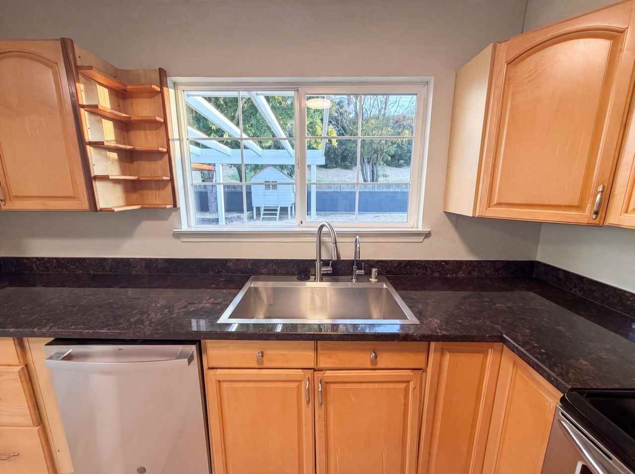 113 Aster Ct #NA - Photo 3 of 16