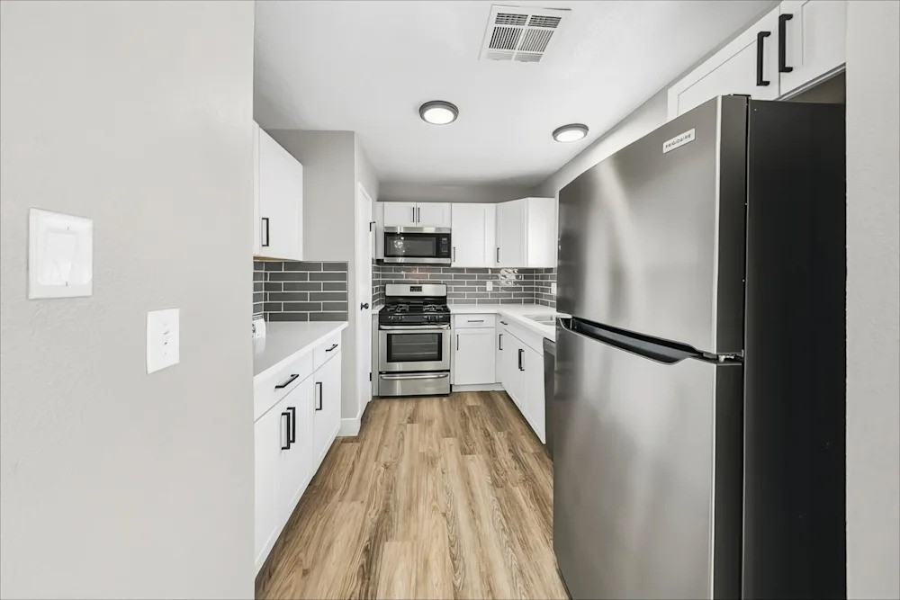 4124 Broadriver Dr #NA - Photo 3 of 8