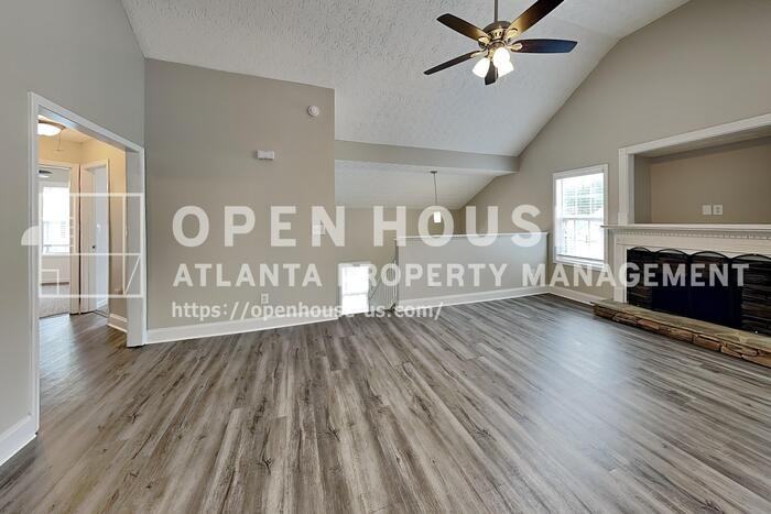 112 Providence Way - Photo 4 of 23
