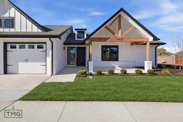 3430 N Ironwood Ave - Photo 2 of 24