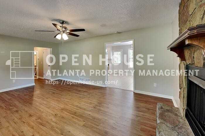 1775 Cumberland Trce - Photo 4 of 20