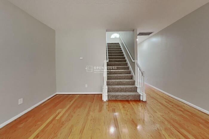 16414 Wellers Way - Photo 4 of 21
