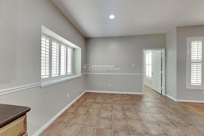 16414 Wellers Way - Photo 7 of 21
