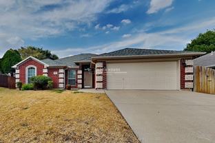 5825 Imes Ln - Photo 1 of 1