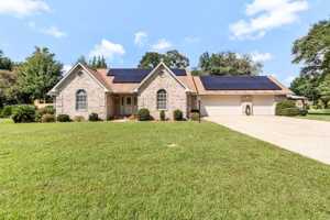 featured image of 2520 Franciscan Dr