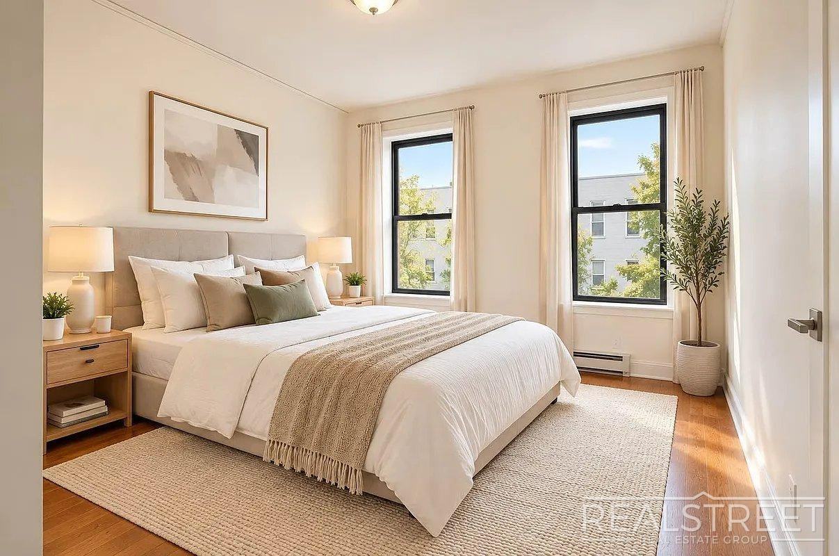 369 Menahan St #2R - Photo 4 of 7