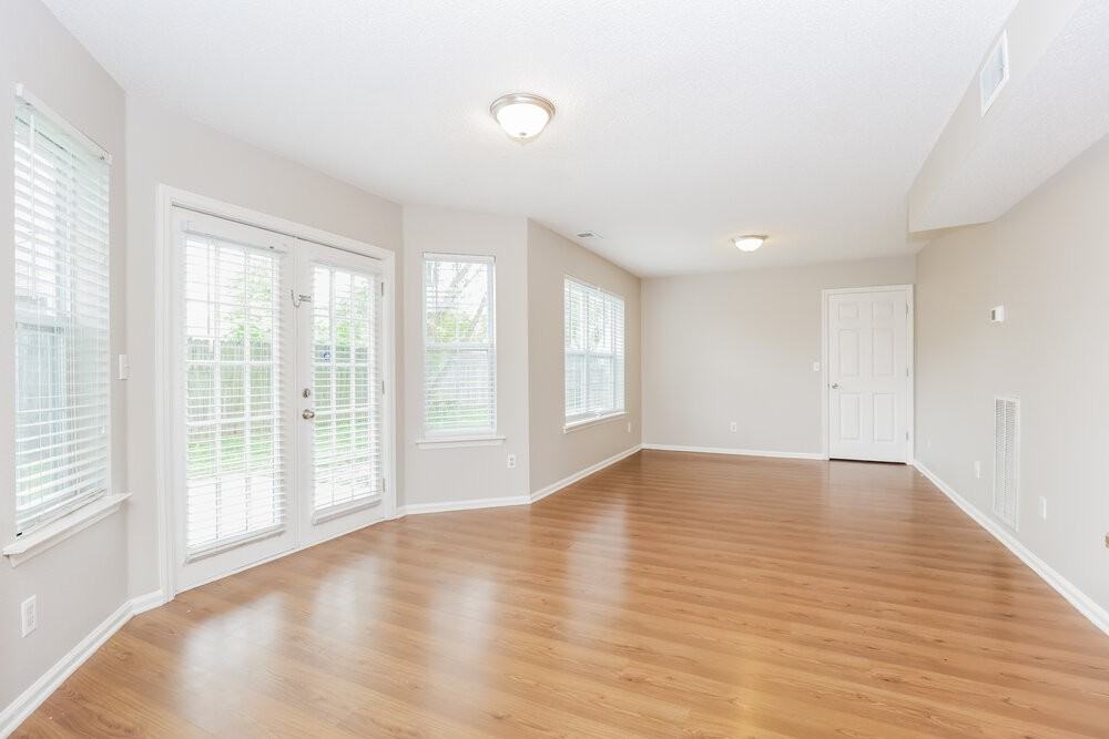2202 Joann Dr - Photo 6 of 17
