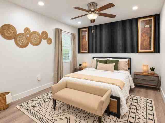 4200 Palm Bay Circle - Photo 7 of 8