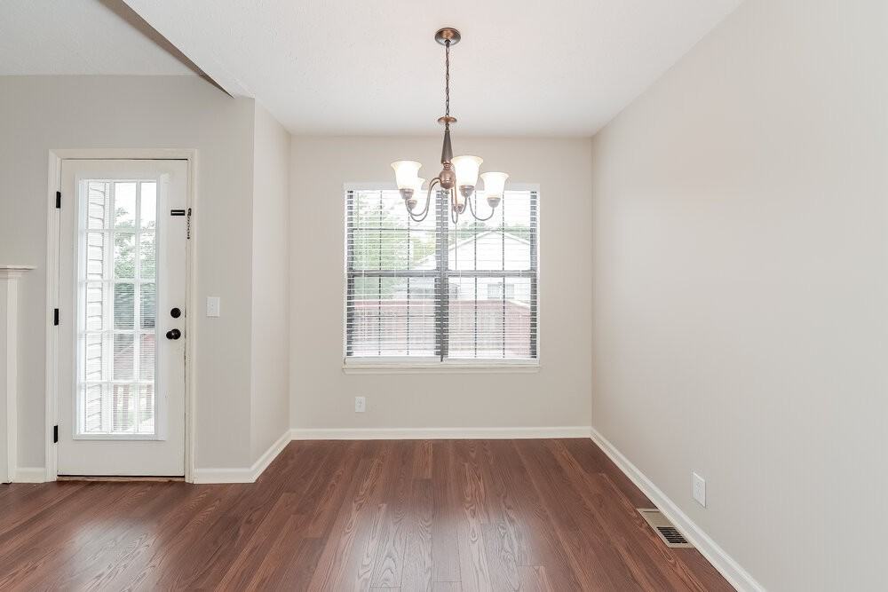 412 Bridgeton Cove Ct - Photo 6 of 17