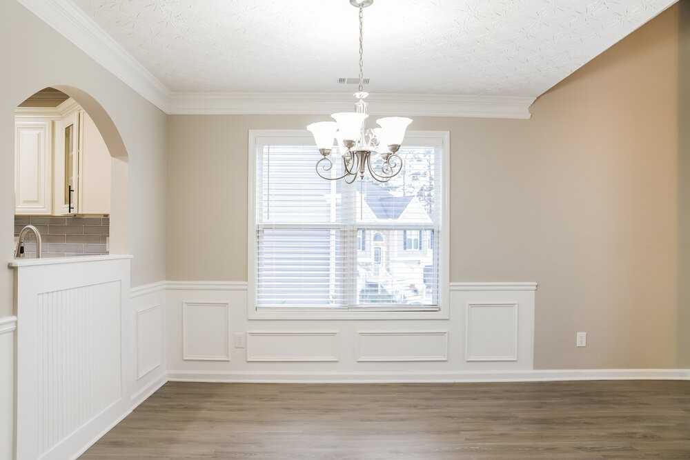 8156 Brookbend Dr - Photo 6 of 17