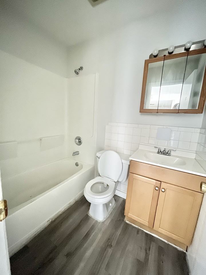 1740 Shawnee Dr #A - Photo 4 of 4