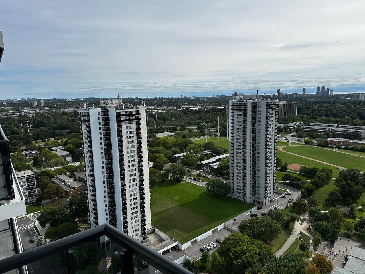 15 David Salomon Drive - Photo 4 of 23