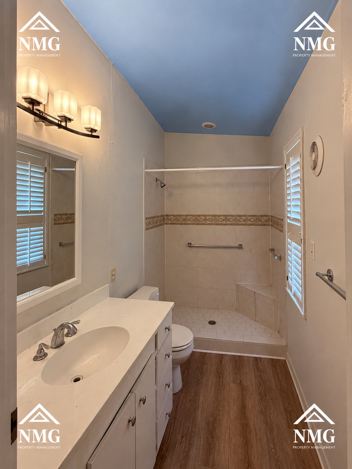 3987 Berkley Dr #1 - Photo 6 of 17