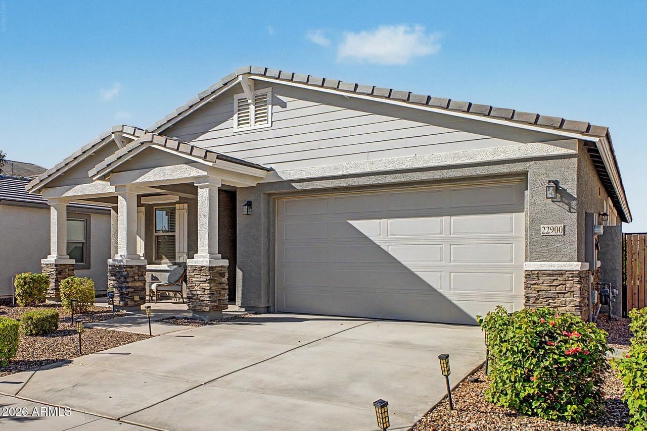 22900 E Lords Way - Photo 6 of 50