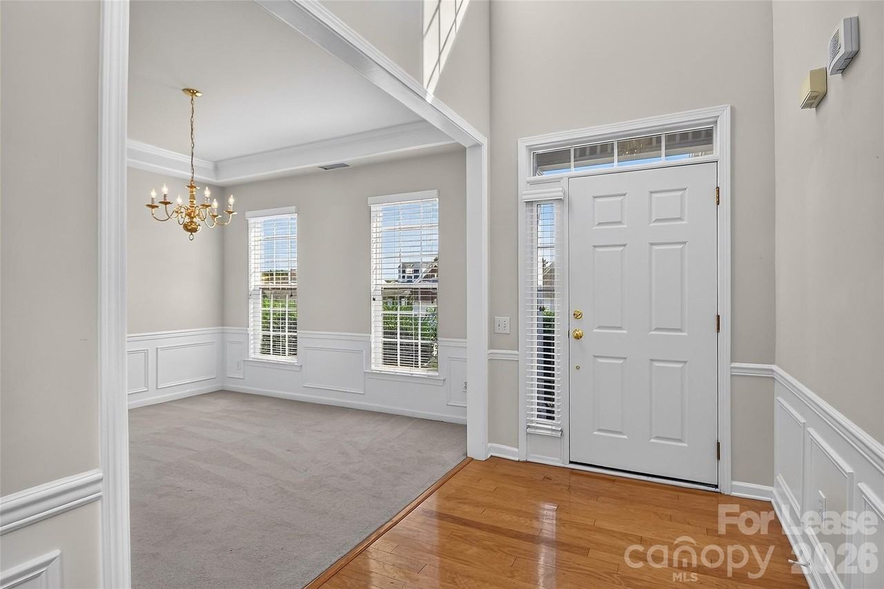 8932 Elrose Pl - Photo 3 of 41