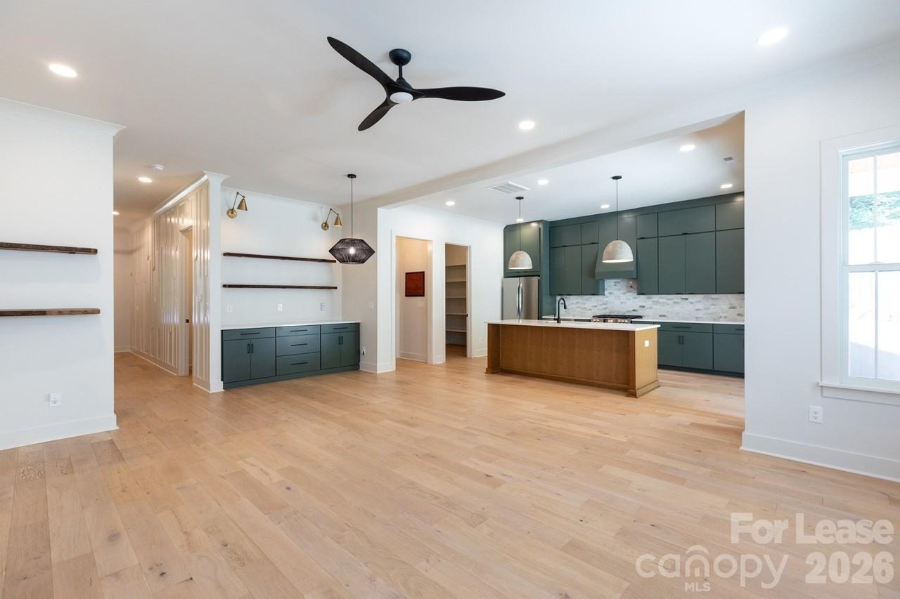 1602 Herrin Ave - Photo 6 of 47