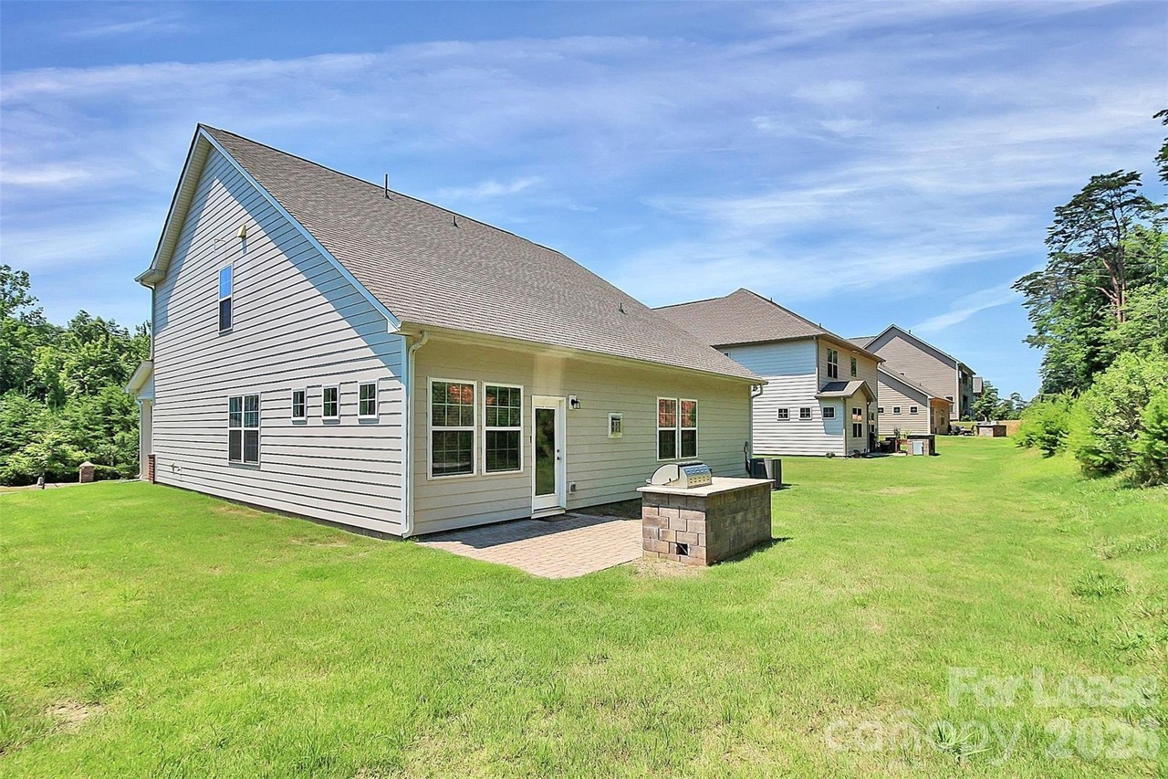 14527 Murfield Ct - Photo 2 of 37