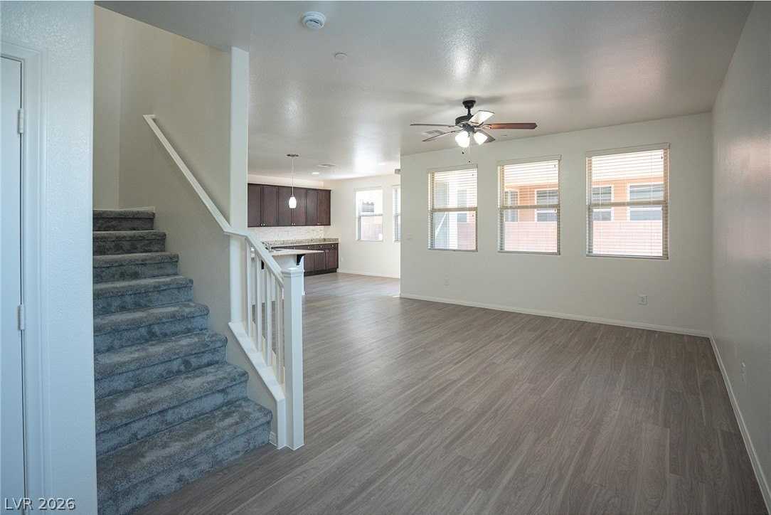 10213 Yarmouth Sea Ct - Photo 3 of 21