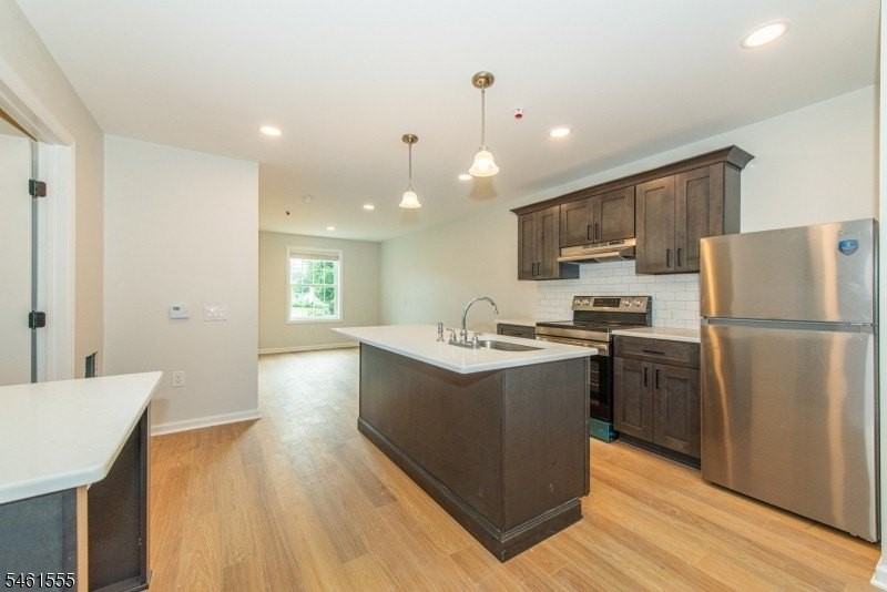 39 Ledgewood Ave #11 - Photo 5 of 47