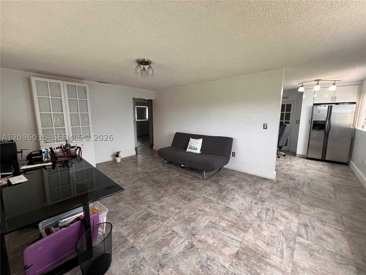 12510 W Golf Dr - Photo 2 of 14