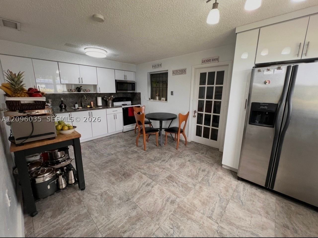 12510 W Golf Dr - Photo 5 of 14