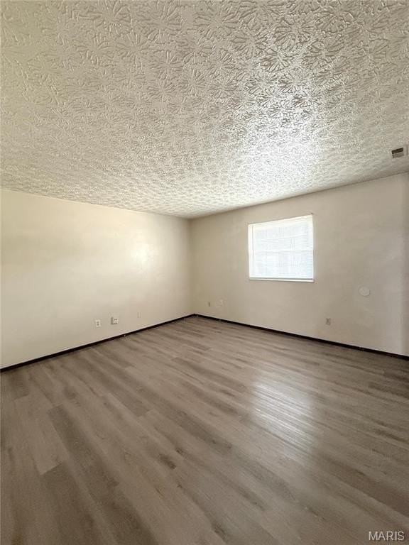 304 Estate Dr #B - Photo 2 of 9