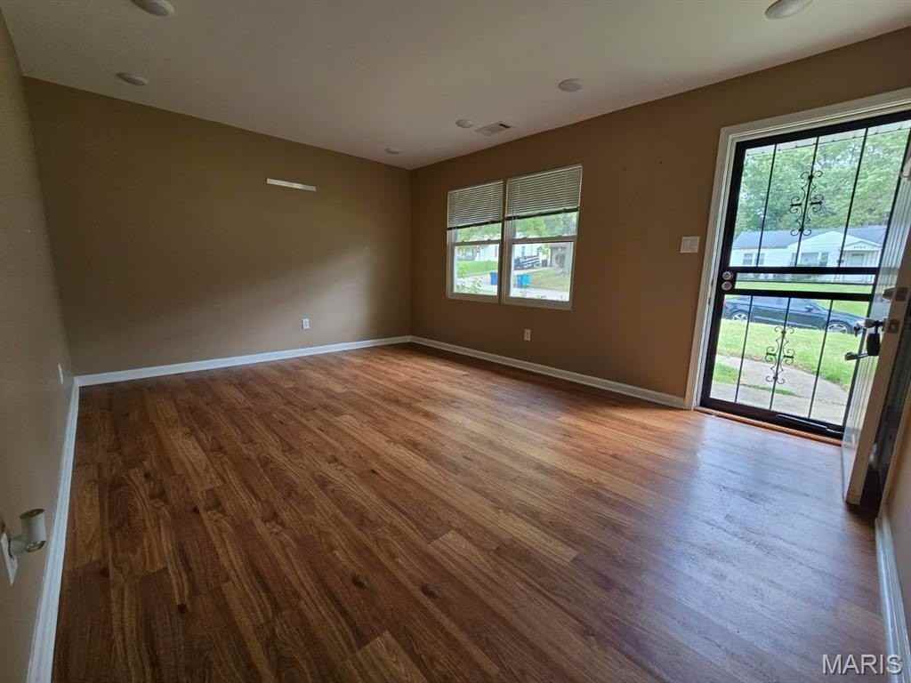 9765 Vickie Pl - Photo 2 of 13