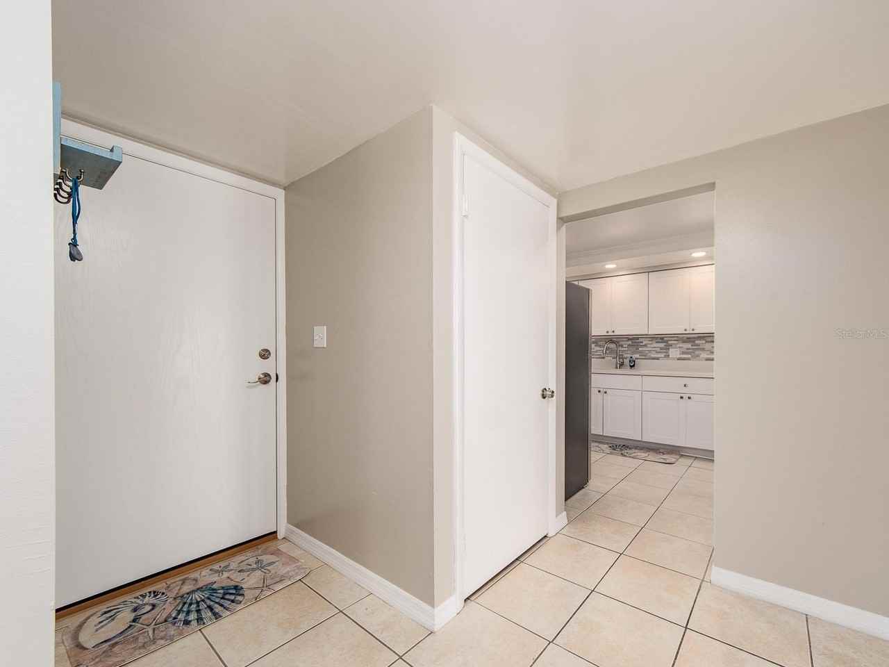 868 Bayway Blvd #208 - Photo 3 of 27