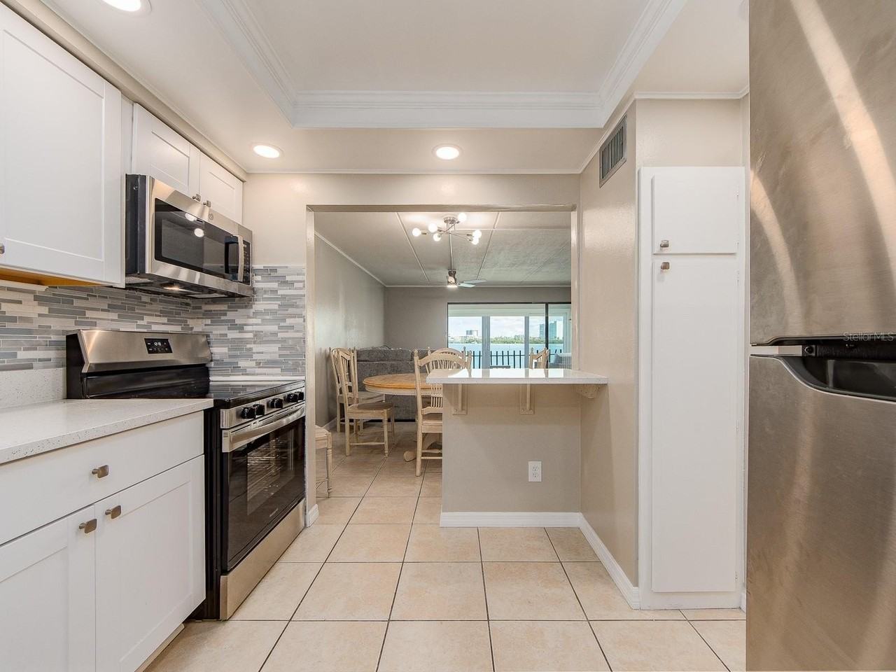 868 Bayway Blvd #208 - Photo 5 of 27
