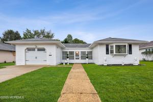 featured image of 112 Barbuda St