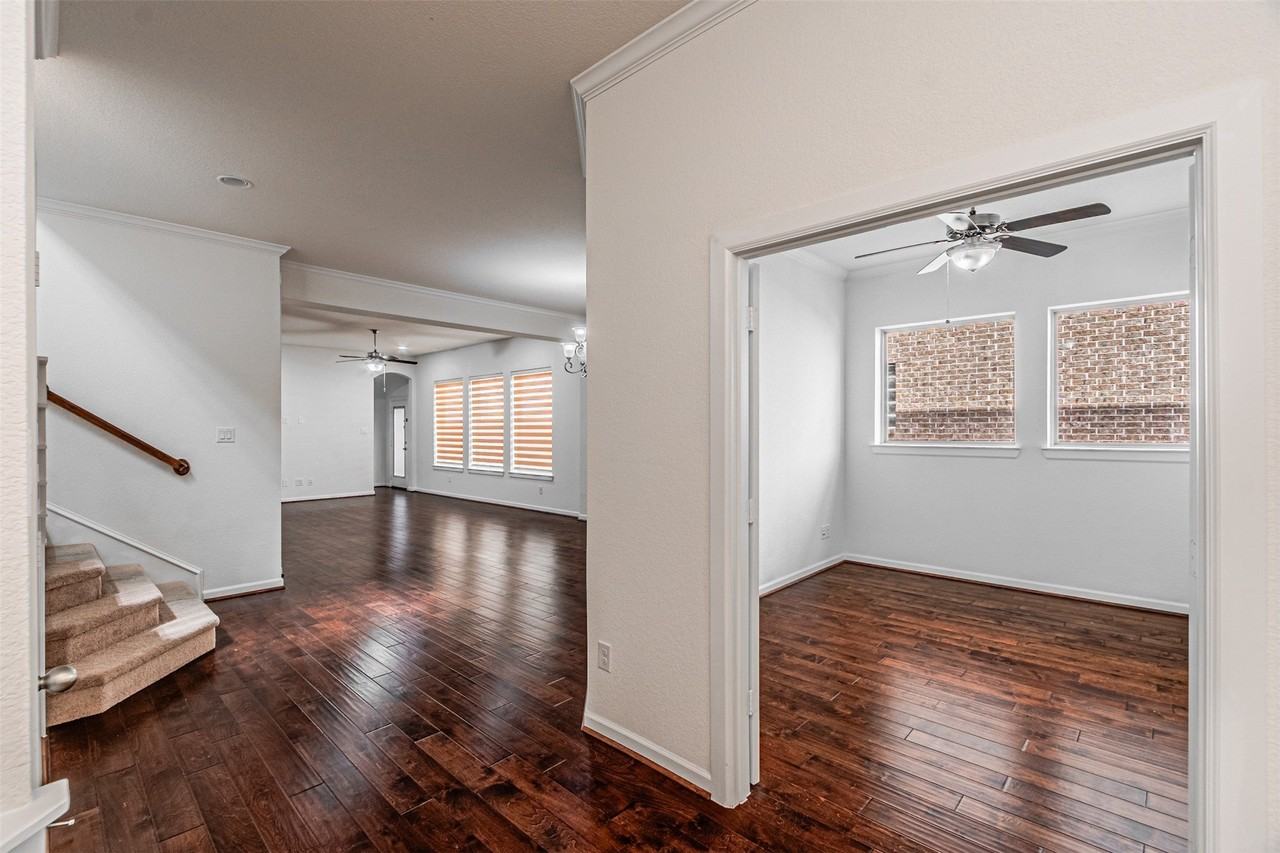 6769 E Prospect Way - Photo 6 of 40