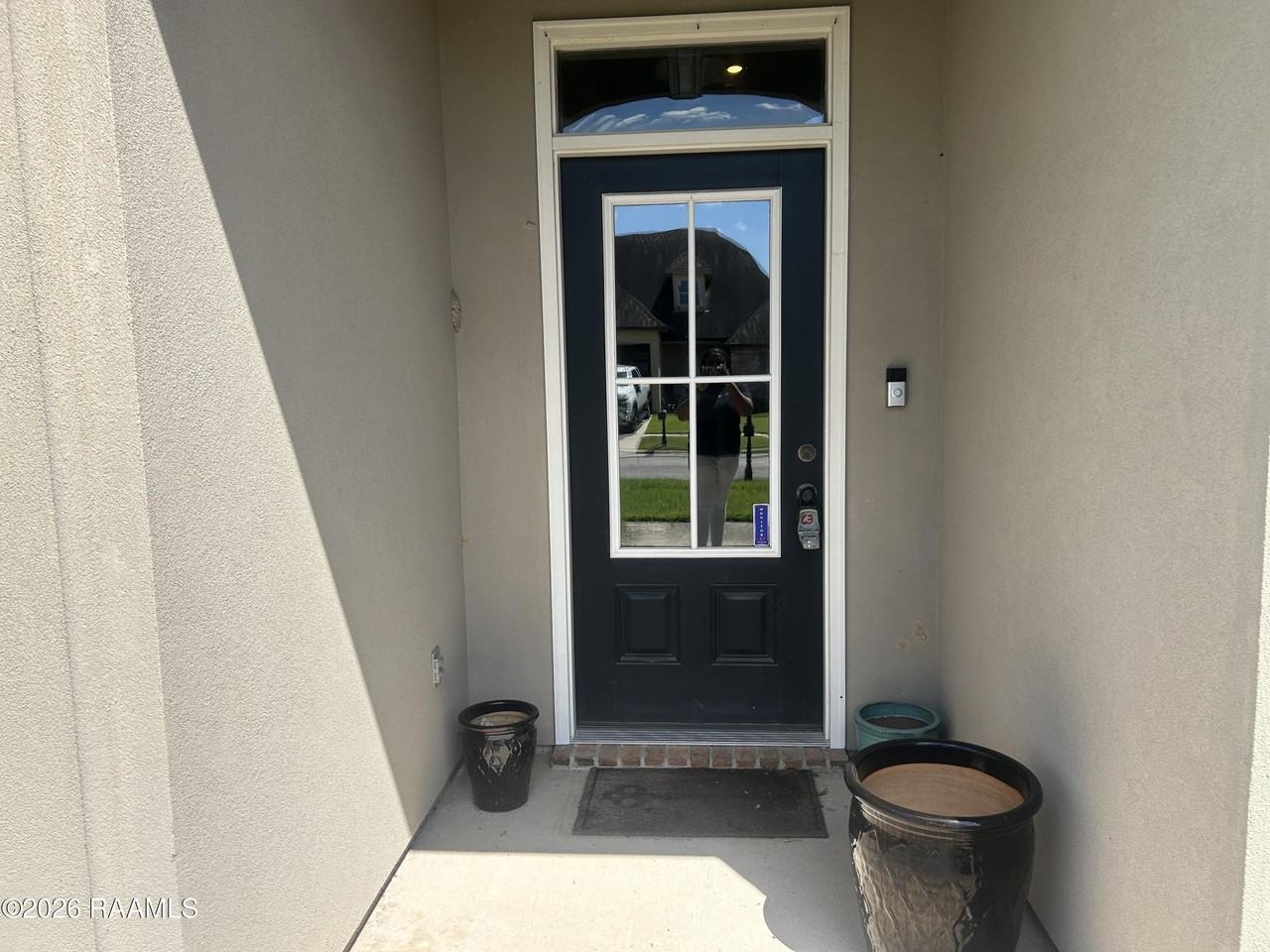222 Woodhaven Rd - Photo 2 of 20