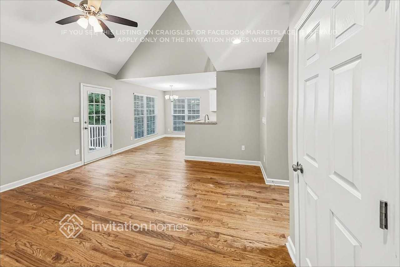 6984 Forest Manor Dr - Photo 7 of 22