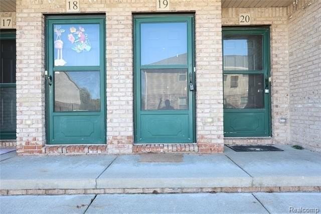 19 Eden Park Dr - Photo 2 of 24