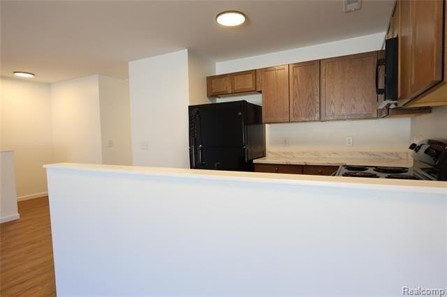 19 Eden Park Dr - Photo 7 of 24