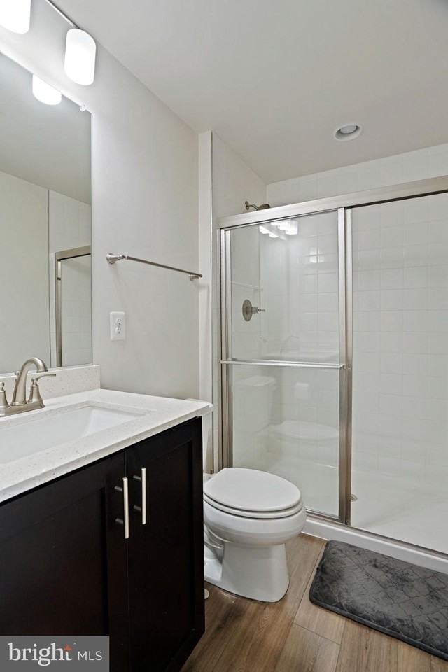 4807 Vista Green Ln - Photo 4 of 29
