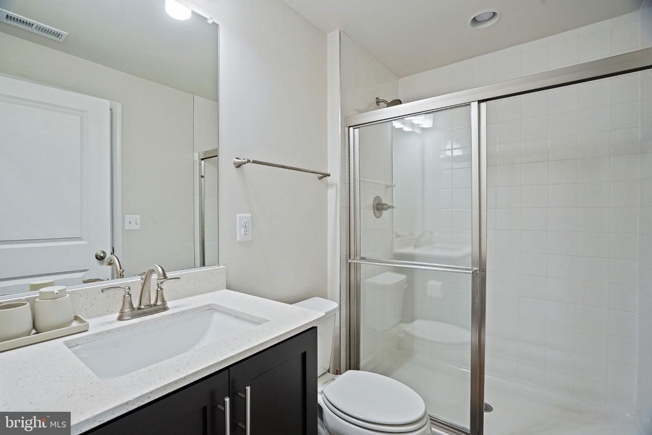 4807 Vista Green Ln - Photo 5 of 29