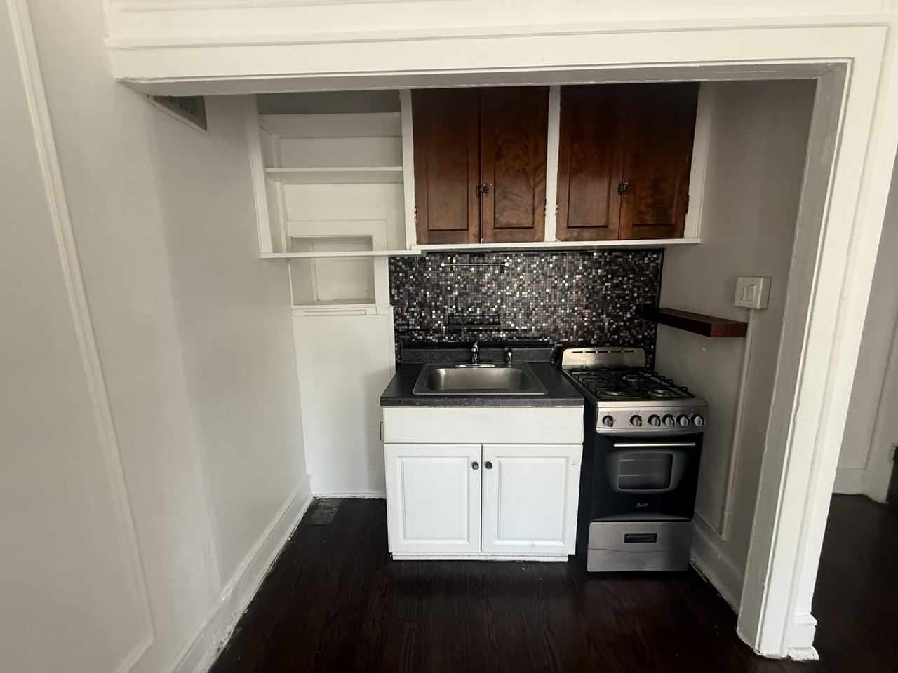 4901 North Christiana Avenue - Photo 5 of 7