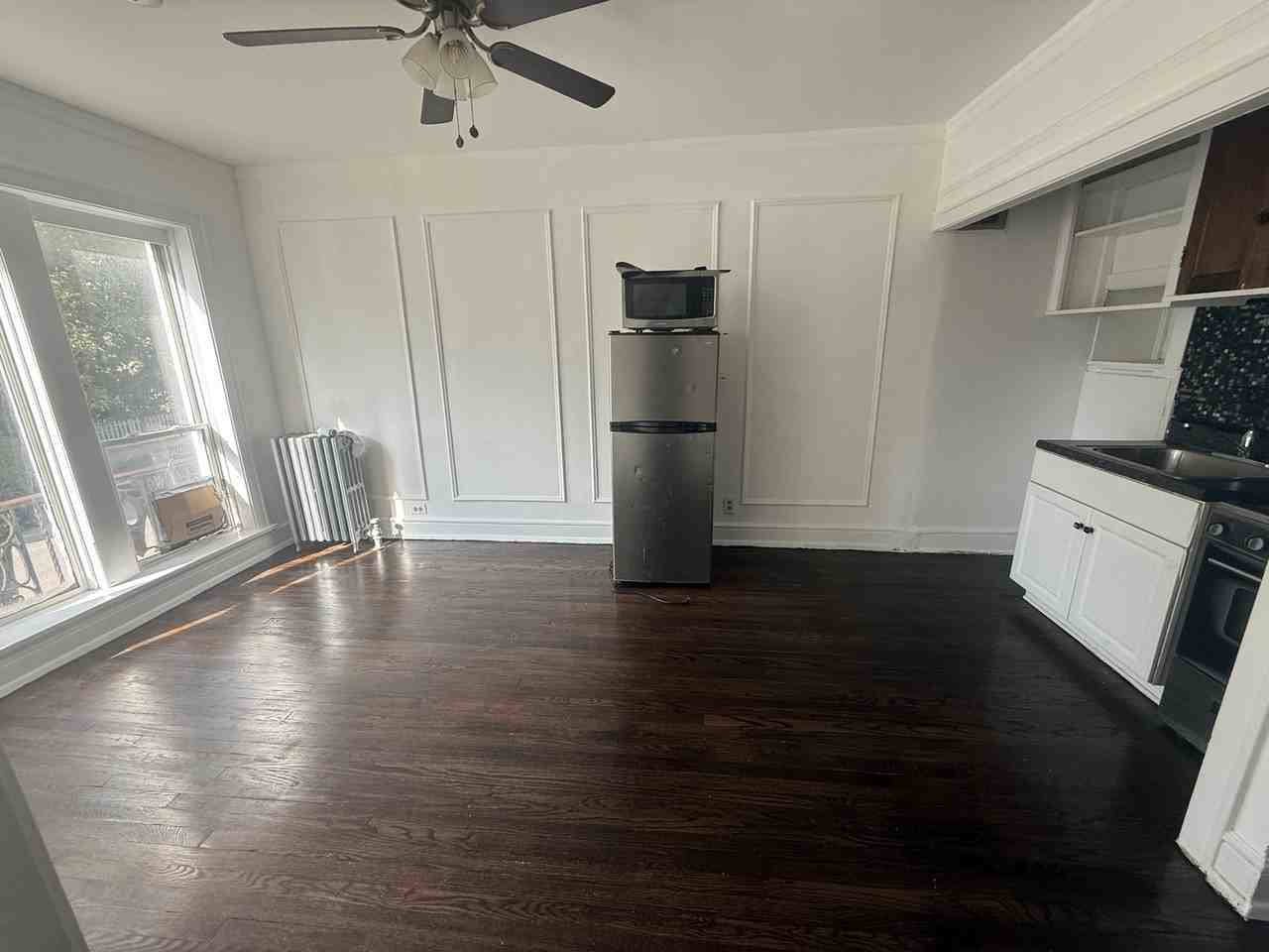 4901 North Christiana Avenue - Photo 4 of 7