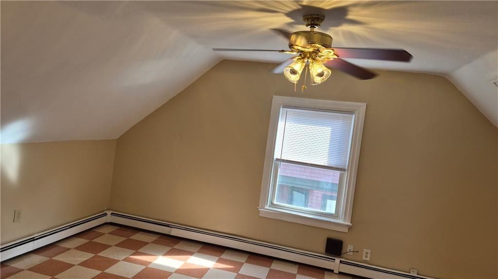 95 Adelaide Ave ##3 - Photo 4 of 29
