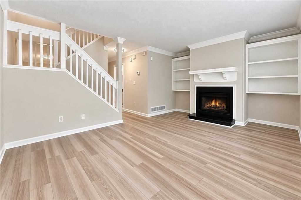 3063 Destin Cir - Photo 3 of 24