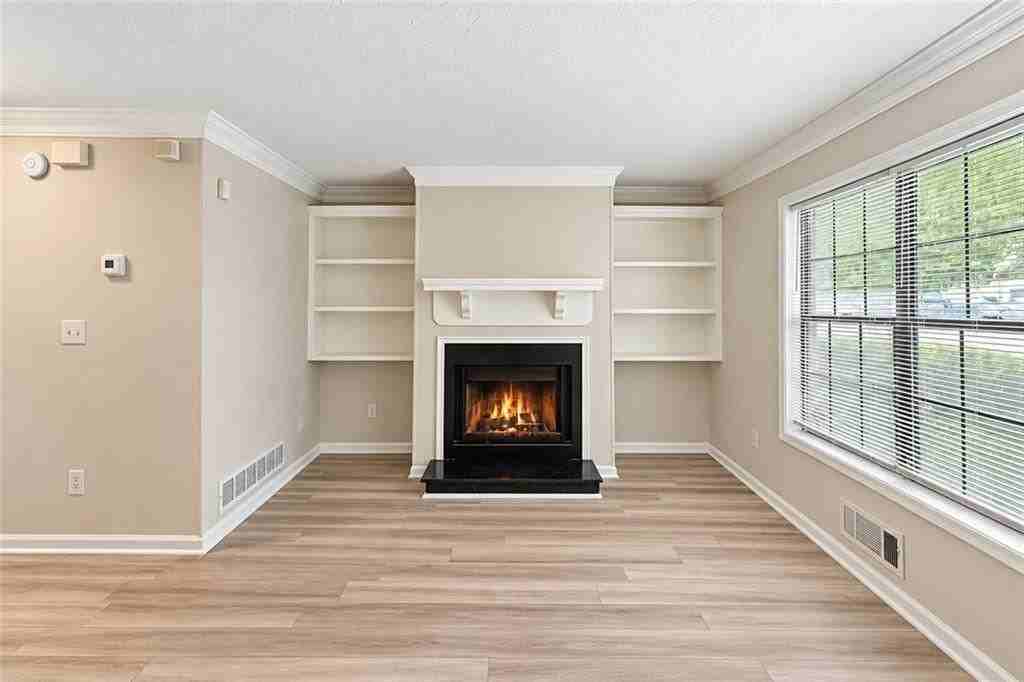 3063 Destin Cir - Photo 4 of 24